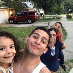 Meet your Posher, Roberto